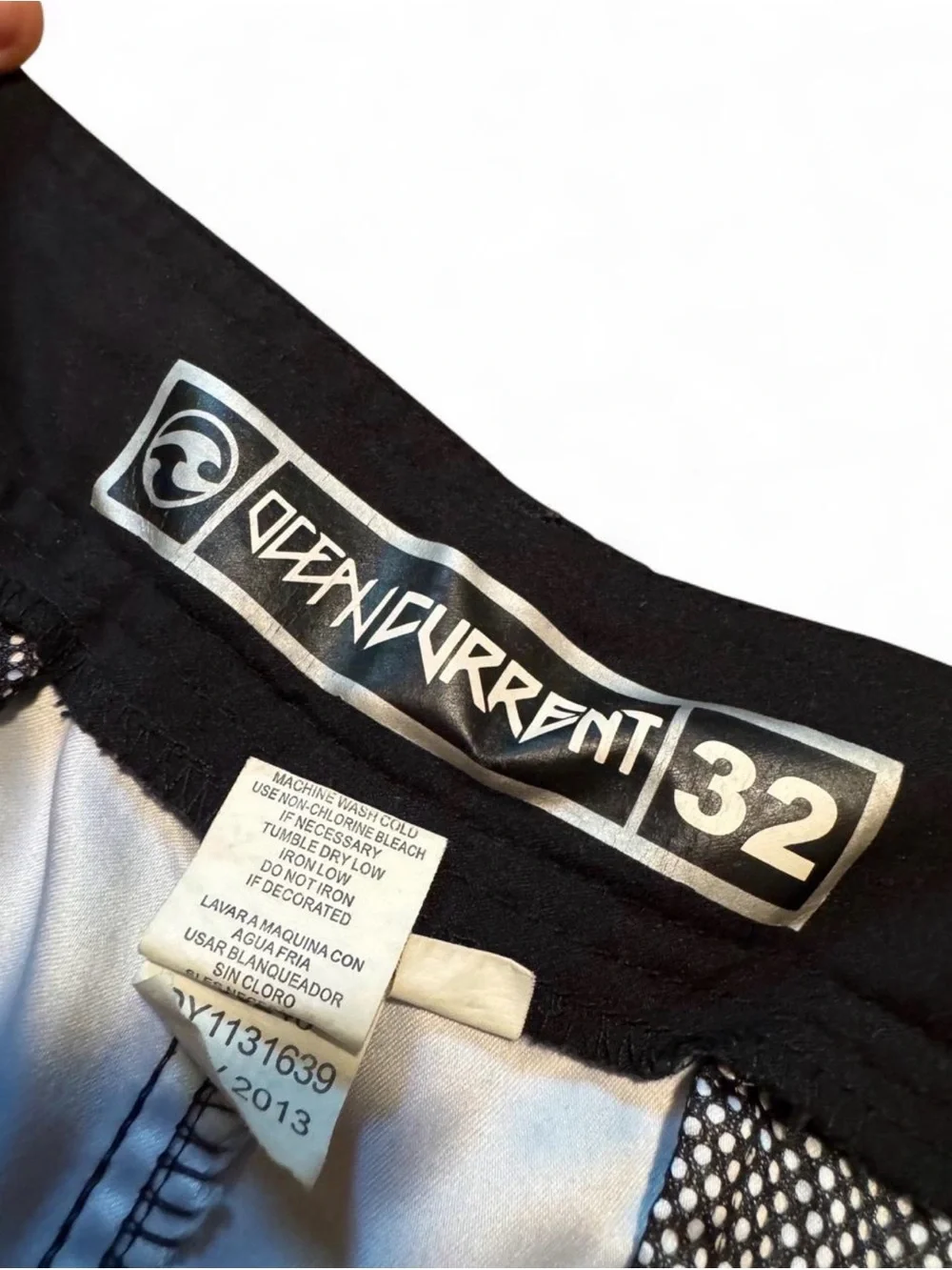 Vintage y2k Ocean Current Men's Gray Pin Stripe Cargo Skater Swim Trunks